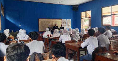 Pelaksanaan Psikotes Siswa Kelas XI